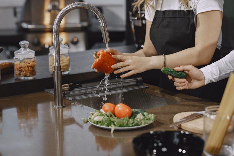 Eating Well Without Dieting: The Habits That Outlast Willpower